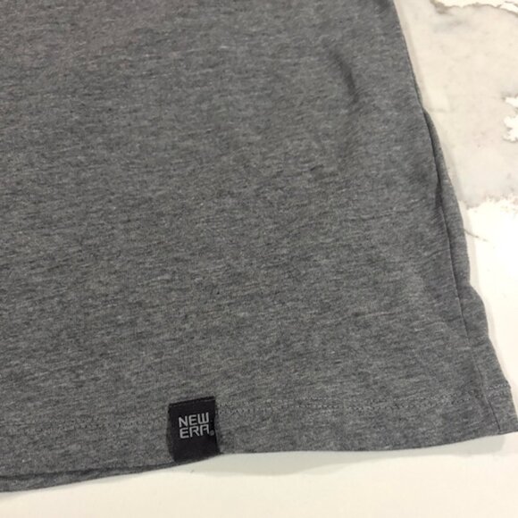 New Era Cleveland Browns Town T-Shirt Tee Shirt Men's Size Large NFL - Picture 5 of 7